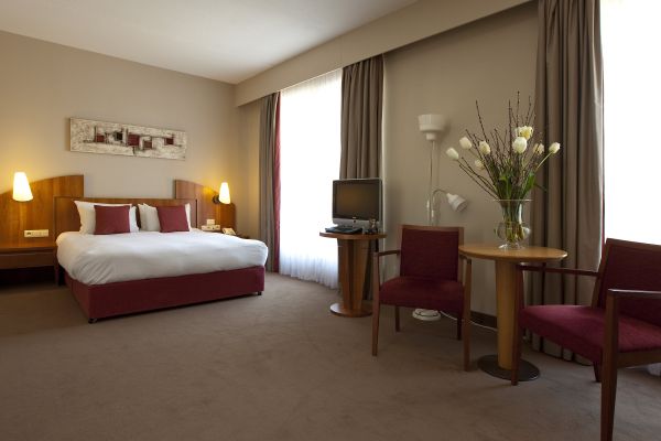 Hotel Astoria (Antwerp)